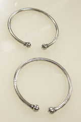 Set of 2 Silver Finish Metal Kada/Bangles