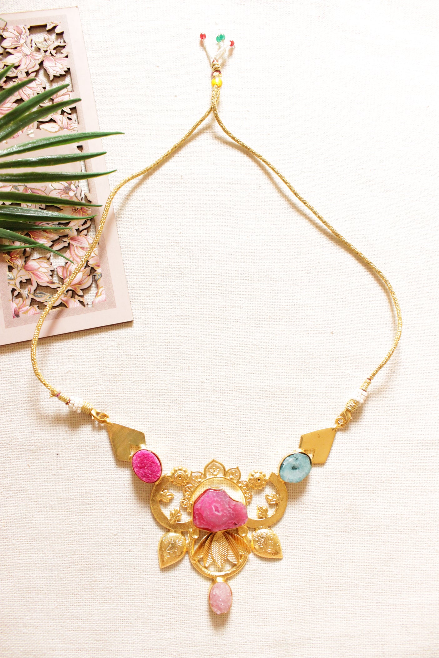 Natural Sugar Druzy Gemstones Embedded Gold Finish Dori Closure Adjustable Necklace