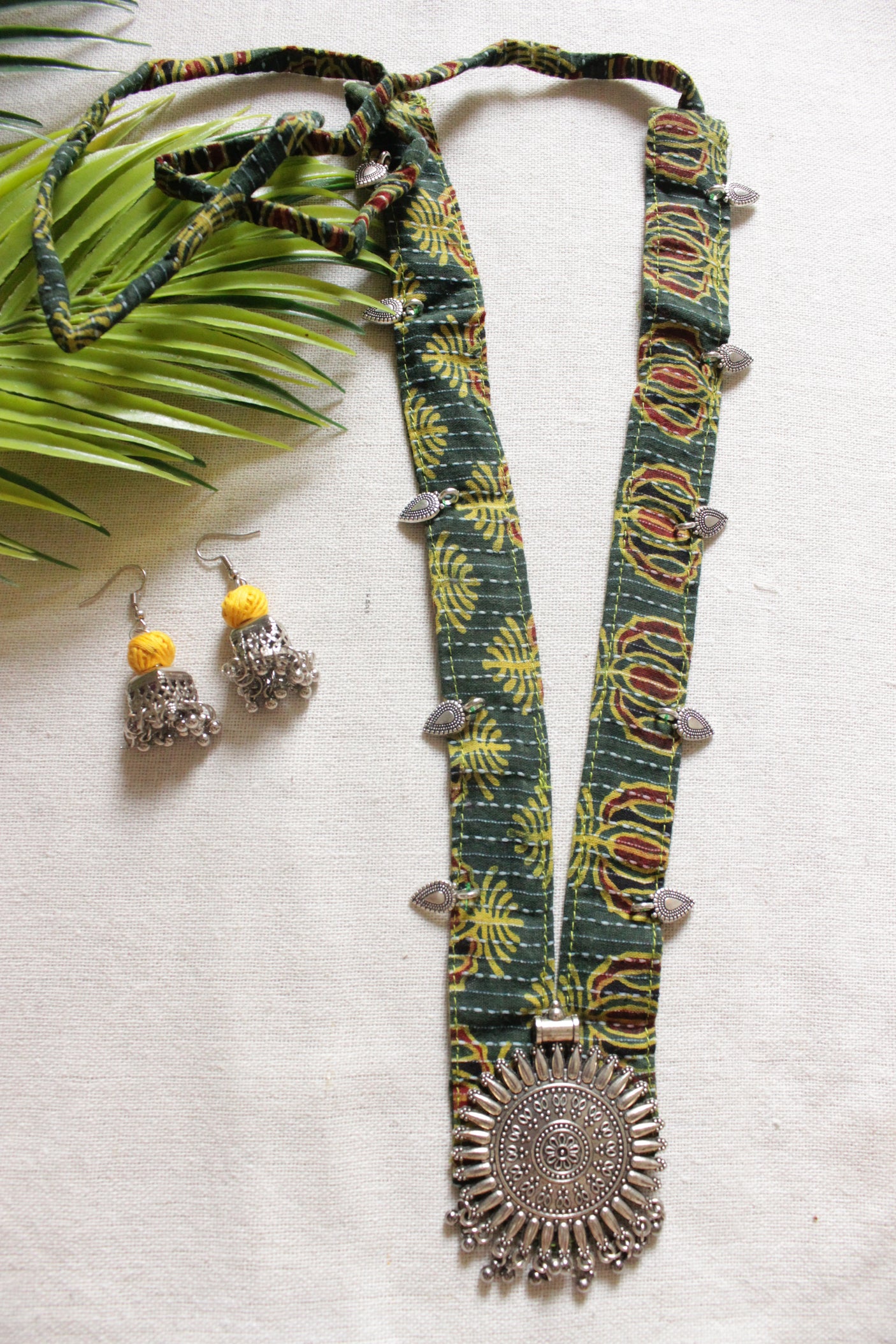 Green Block Printed Fabric Collar Necklace Set with Metal Pendant and Charms