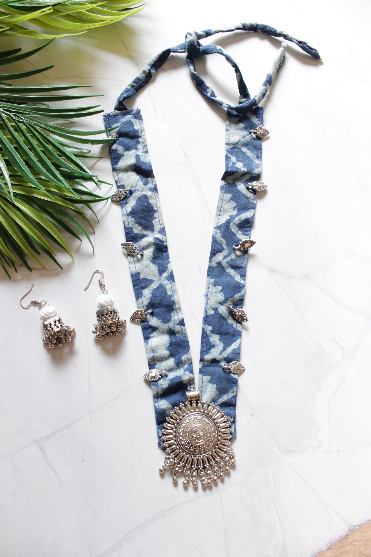 Indigo Block Printed Fabric and Oxidised Metal Pendant Collar Necklace Set