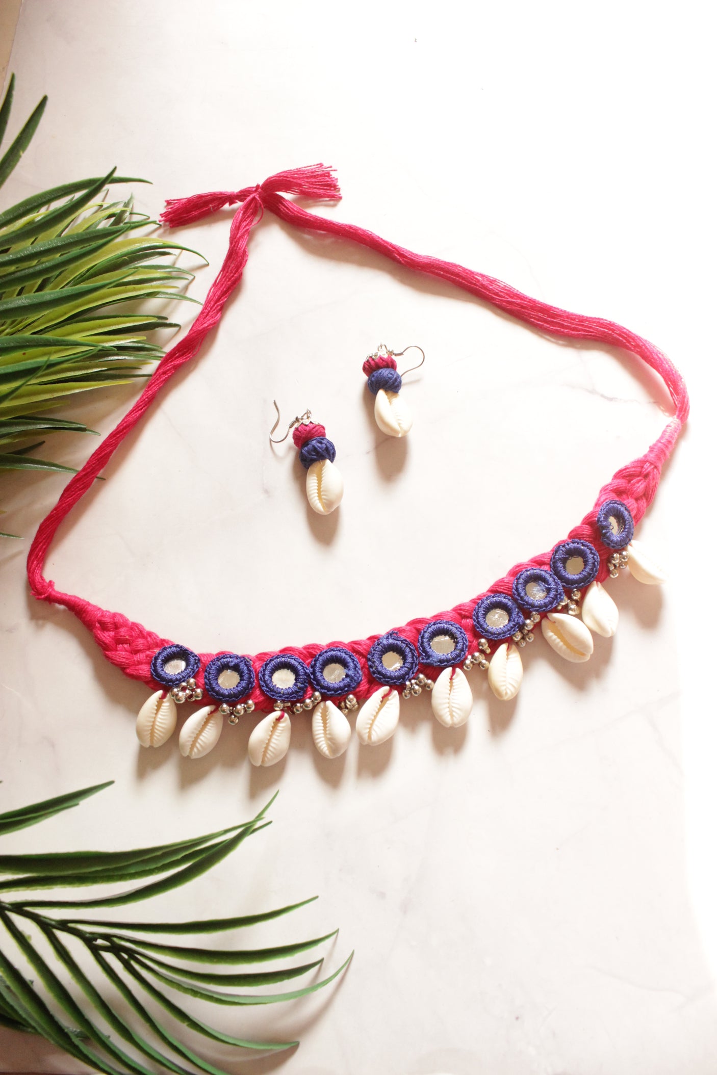 Shells Hand Braided in Blue and Pink Fabric Choker Necklace Set