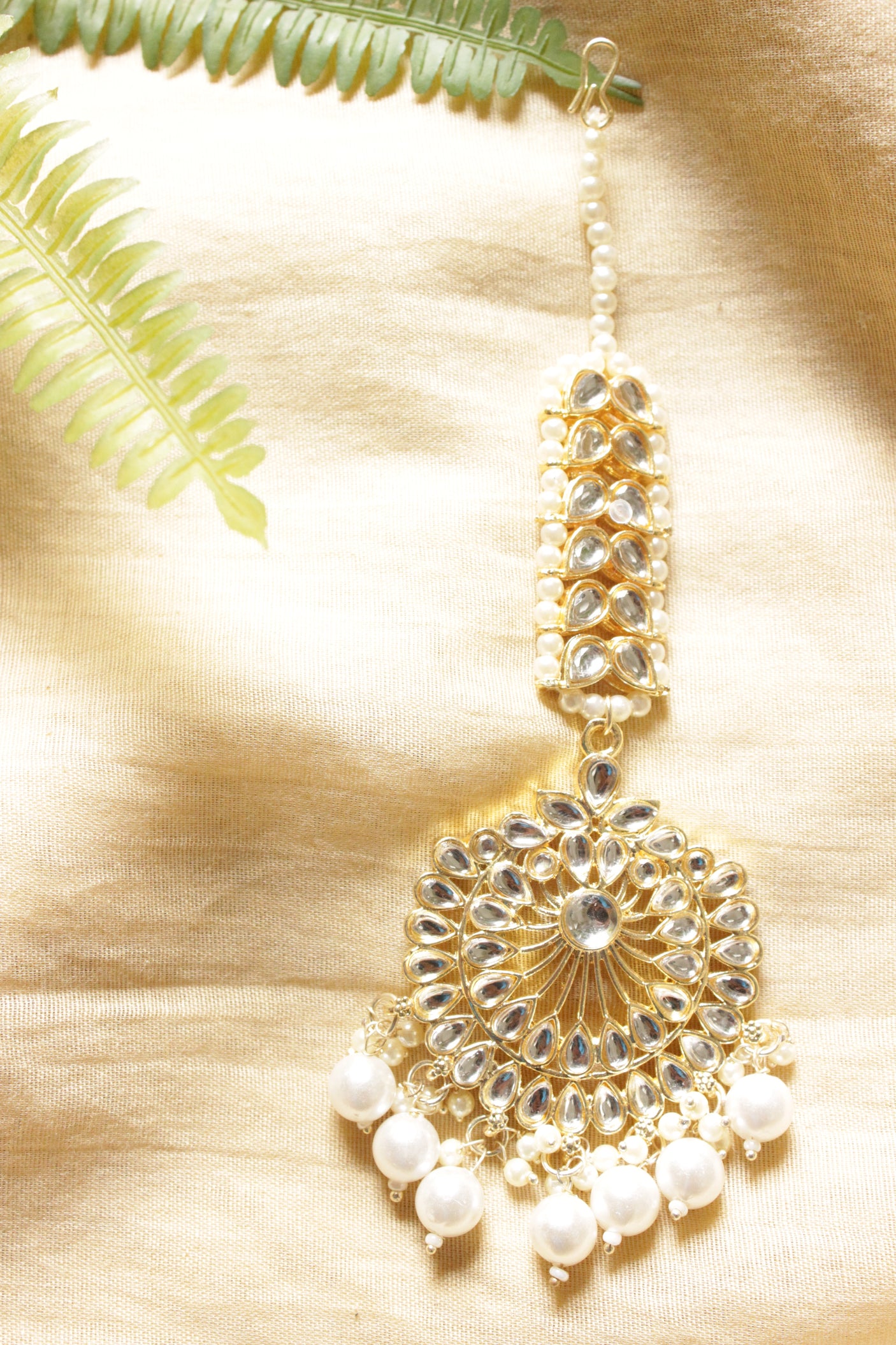 Bridal Kundan Stones Embedded Gold Toned Festive Maang Tikka for Haldi and Other Festivities