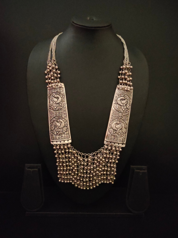 Metal Beads Necklace with Intricate Peacock Detailing