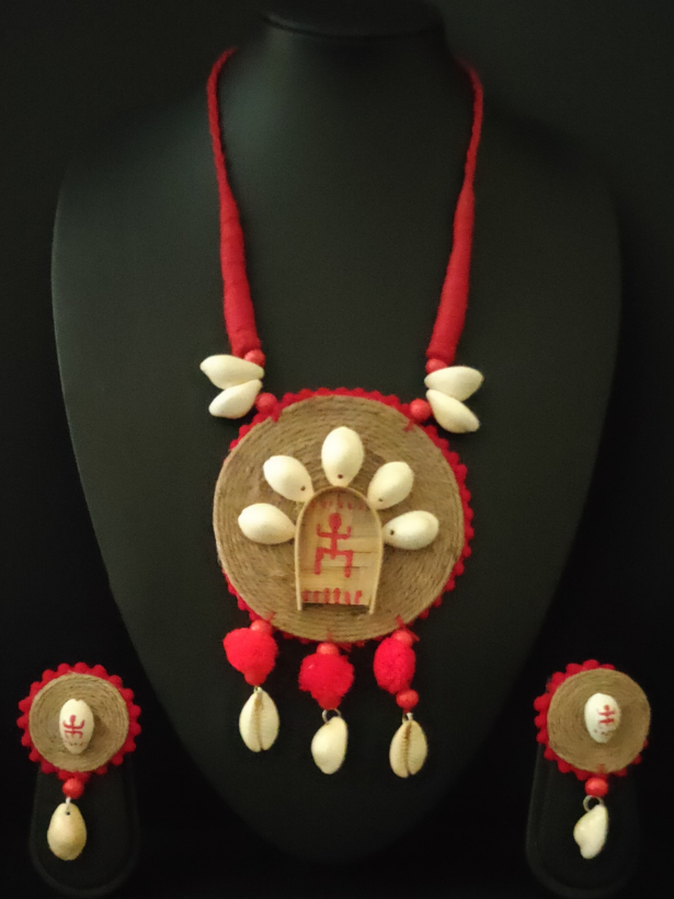 Jute and Shell Work Handcrafted Necklace Set with Thread Closure