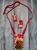 Red & White Fabric Necklace Set with Antique Gold Finish Metal Accents