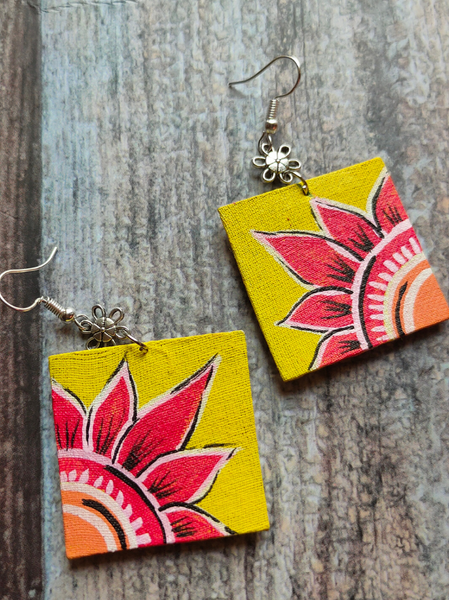 Wildflower Wooden Hand Painted Earrings/wildflower Earrings/flower Jew –  Crafting Playroom