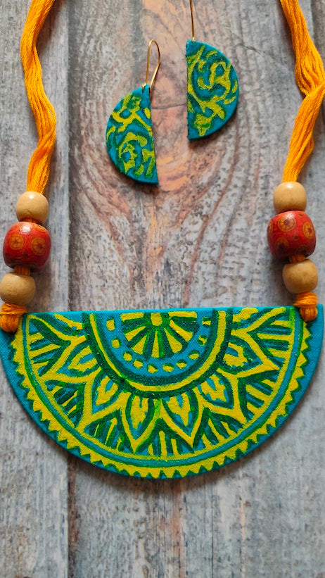 Hand Painted Fabric Necklace Set with Wooden Beads