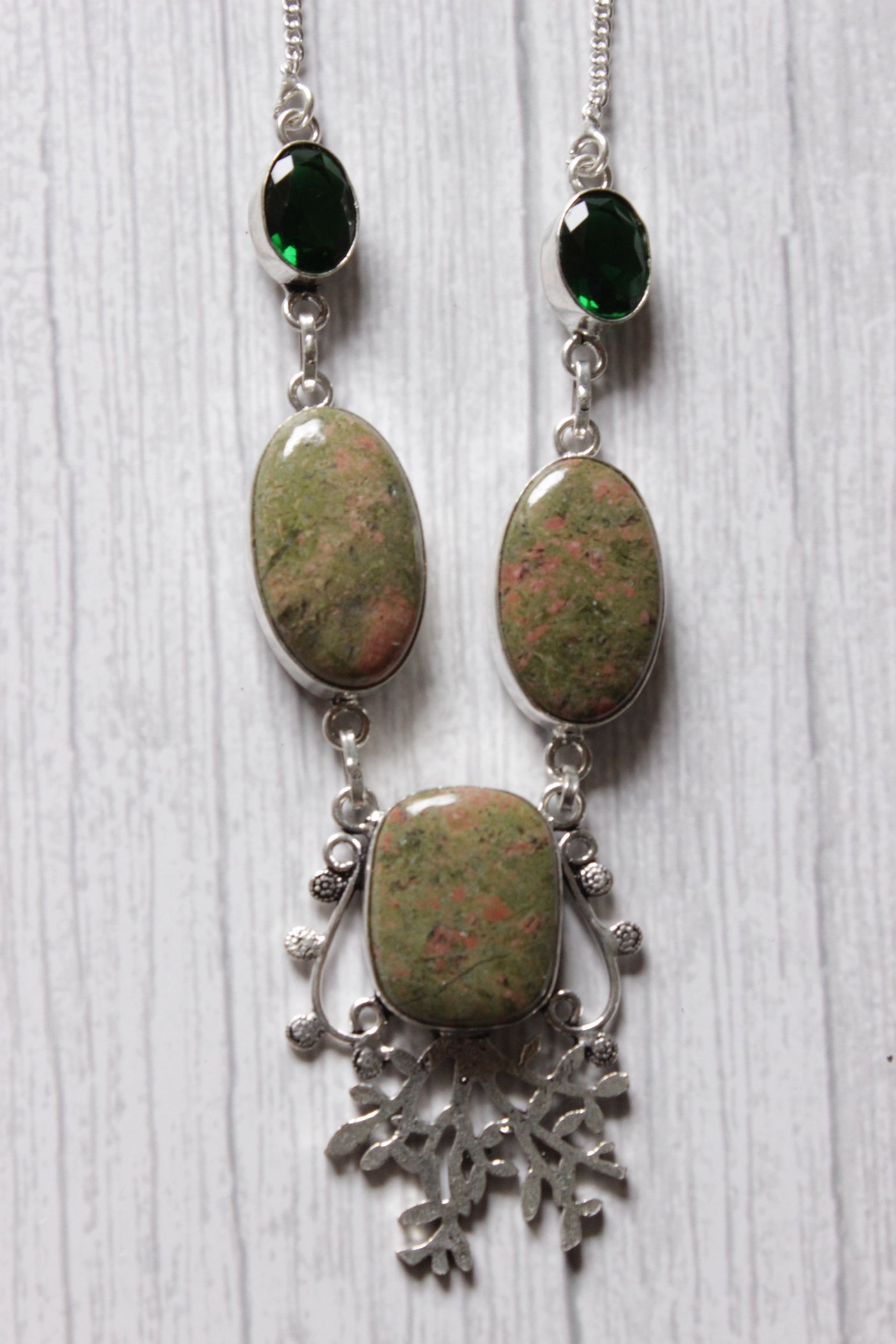 Unakite Chrome Diopside Quartz Natural Gemstone Embedded Silver Plated Necklace