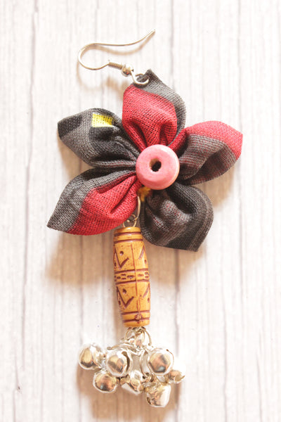 Handcrafted Black Base Red Flower Fabric Flower Earrings – Kreate